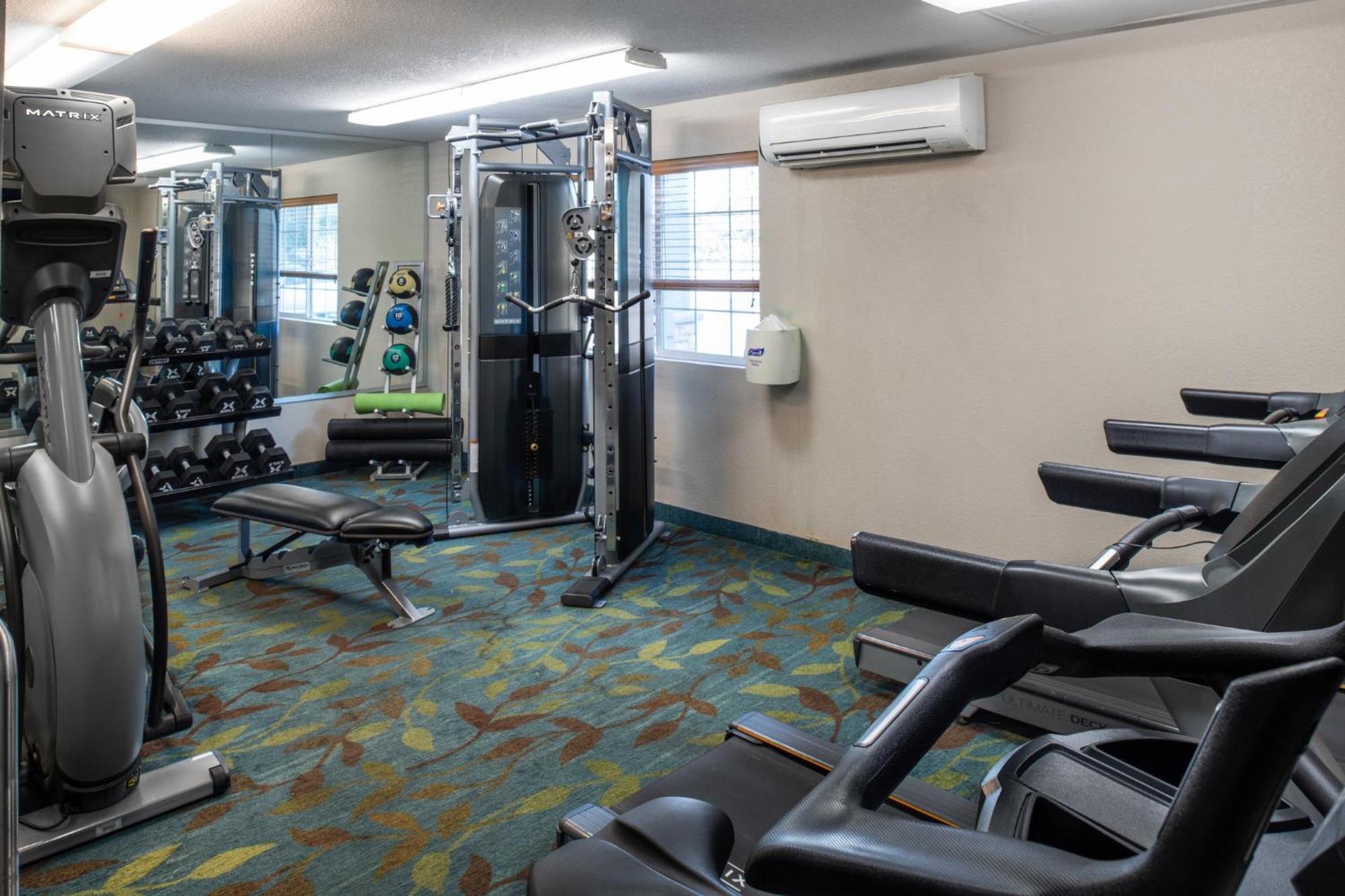 Candlewood By Ihg Hotel